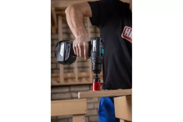 Коронка биметаллическая HAMMER Ф38х38мм 5/8" BiMETALL (224-008) купить в Урае