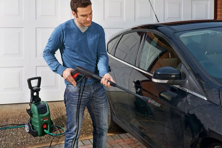 Минимойка-мойка высокого давления BOSCH AQT 35-12 Carwash-Set купить в Урае
