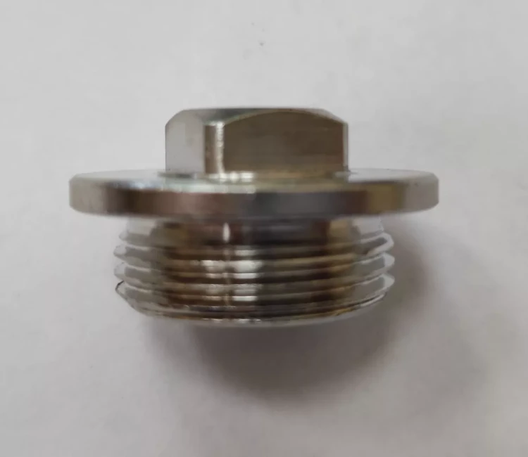 Заглушка GENERAL FITTINGS, 6-ти гранная головка с прижимной шайбой, никелированная латунь, наружная резьба, 3/4" 51099-3/4 купить в Урае