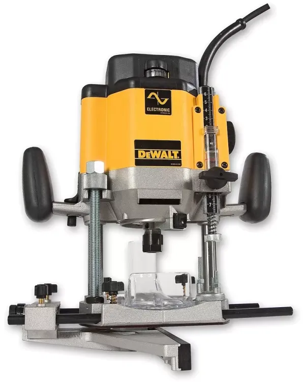 Фрезер DeWalt DW 625E купить в Урае