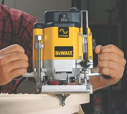 Фрезер DeWalt DW 625E купить в Урае