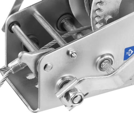 Лебедка ручная барабанная ЗУБР &quot;ПРОФЕССИОНАЛ&quot;, тяговая, тросовая, 1,1т, 8м 43113-1.1_z01 купить в Урае