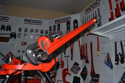 Прямой трубный ключ для тяжелых работ 36  31035 купить в Урае