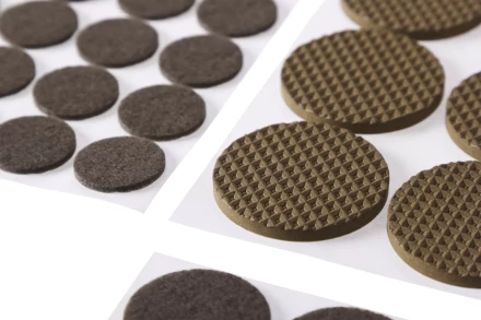 Набор STAYER &quot;COMFORT&quot;: Накладки самоклеящиеся на мебельные ножки, 175 шт, коричневые 40916-H175 купить в Урае