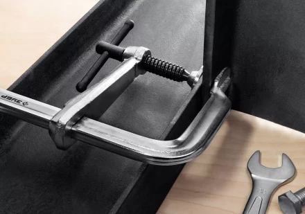 ЗУБР КС-1000/120, F, 1000 х 120 мм, цельнокованая струбцина, Профессионал (32157-120-1000) купить в Урае