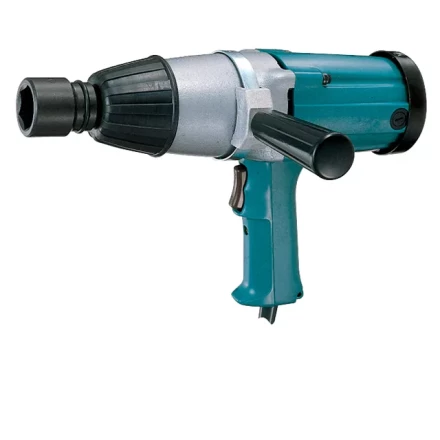 Ударный гайковерт Makita 6906 купить в Урае