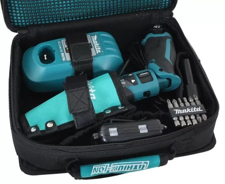 Аккумуляторная ударная отвертка Makita TD021DSE купить в Урае