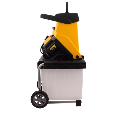 Измельчитель садовый электрический Denzel ECS-2700, 2700 Вт, 40 мм купить в Урае