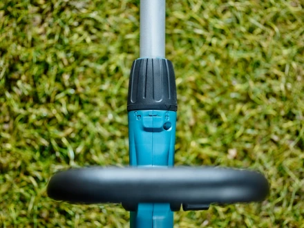 Аккумуляторный триммер Makita DUR181Z (без АКБ и ЗУ) купить в Урае