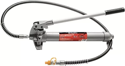 Насос гидравлический со шлангом для 10-тонной растяжки MATRIX 513255 купить в Урае