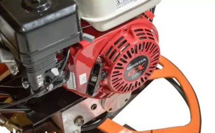 Заглаживающая машина для бетона VSCG-600 двигатель Lifan лопасти  диск  600мм VEKTOR купить в Урае