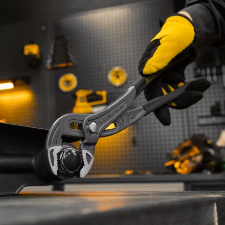 Клещи переставные Denzel 17907, кнопочный механизм, обливные рукоятки, 300 мм купить в Урае