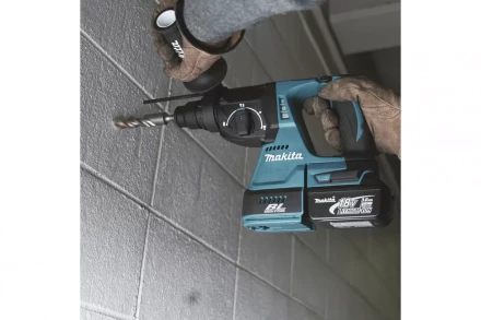 Аккумуляторный перфоратор Makita DHR242RT купить в Урае
