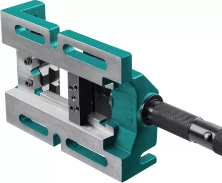Тиски KRAFTOOL станочные трехсторонние 32716-100 купить в Урае
