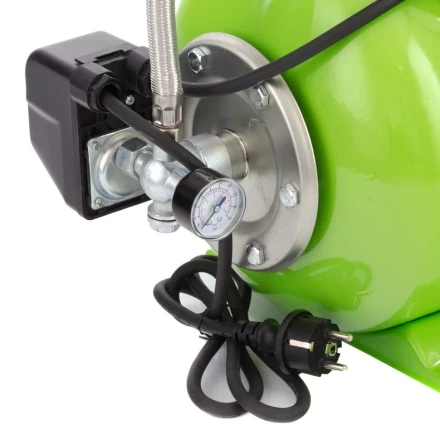 Насосная станция НС850-П, 850 Вт, напор 42 м, 3500 л/ч, ресивер 19 л Сибртех 97248 купить в Урае