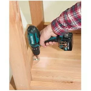 Дрель-шуруповерт аккумуляторная Makita DF331DWME купить в Урае