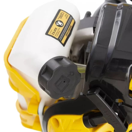 Триммер бензиновый DTL-43S, 43 см3, разъемная штанга, состоит из 2 частей Denzel 96264 купить в Урае