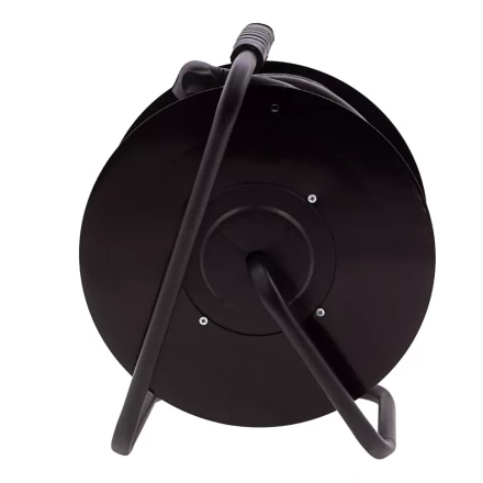 Удлинитель силовой 50 м, 16А, тип УХз16, КГ 3 x 1.5 мм, на стальной катушке, 4 розетки Сибртех 95877 купить в Урае