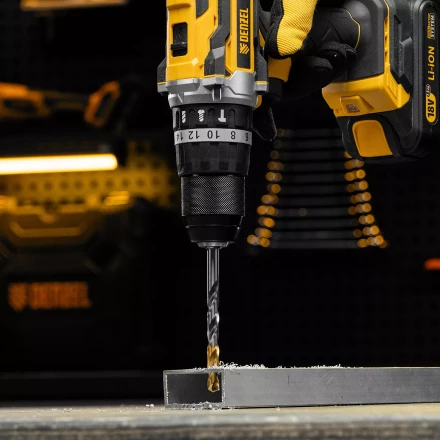 Сверло спиральное по металлу Denzel 8 x 117 мм, Р6М5, Golden Tip, 718239 купить в Урае