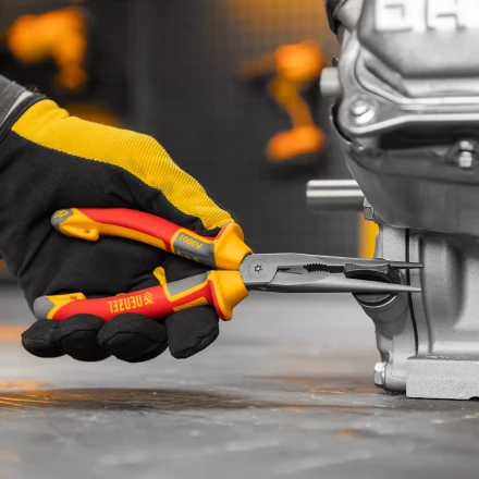 Длинногубцы прямые Denzel 17305, диэлектрические рукоятки до 1000 В, трехкомпонентные рукоятки, 205мм купить в Урае