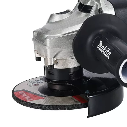 Углошлифовальная машина (болгарка) Makita GA5093X01 1900Вт, 125мм купить в Урае