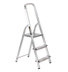 Стремянка алюминиевая Вихрь СА 1х3