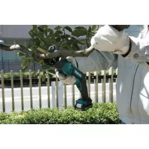 Пила сабельная аккумуляторная Makita JR105DWAE купить в Урае