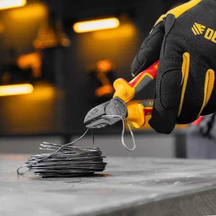 Бокорезы, диэлектрические рукоятки Denzel 17788, до 1000 В, трехкомпонентные рукоятки, 160 мм купить в Урае