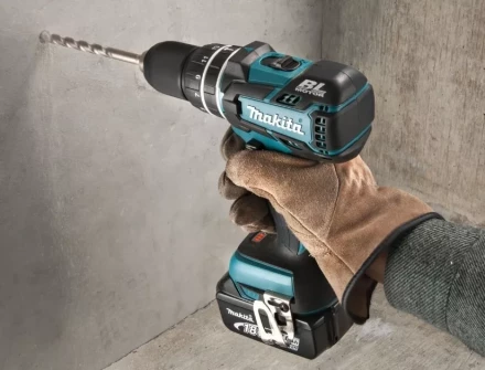 Дрель-шуруповерт аккумуляторная Makita DHP480RME купить в Урае