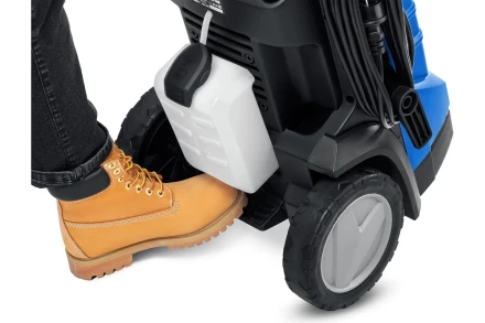 Мойка высокого давления ЗУБР Профессионал АВД-П200 купить в Урае