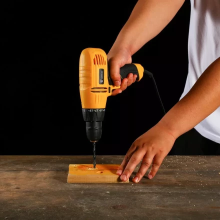 Дрель-шуруповерт сетевой DEKO DKSD500W, 063-4053 купить в Урае