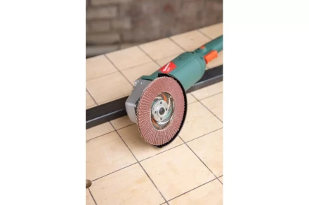 Круг Лепестковый Торцевой (КЛТ) HAMMER КЛТ 1 Ф125х22 Р60 213-025 купить в Урае