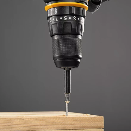 Дрель-шуруповерт сетевая ударная Denzel 26211, ISD-300-13 купить в Урае