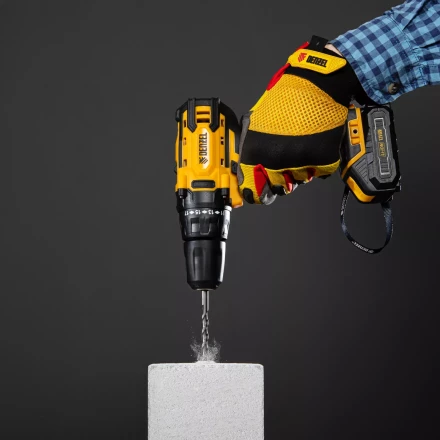 Дрель-шуруповерт аккумуляторная CDL-12-01CB, Li-Ion, 12 В, 1 акк.// Denzel 26104 купить в Урае