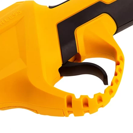 Секатор аккумуляторный Denzel CP-30 59435, 18В Li-Ion купить в Урае