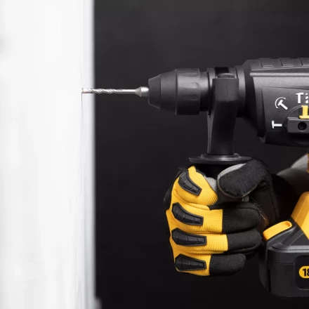 Бур по бетону Denzel, 4 x 110 мм,двойная спираль, три пылеотводящие кромки, 705002 купить в Урае