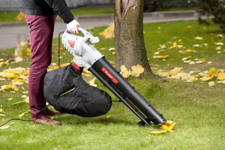 Пылесос ЗУБР садовый электрический, мусоросборник 40л, 2600Вт, 11000 - 15000об/мин, 12м3/мин, 160-270км/ч ЗПСЭ-2600 купить в Урае