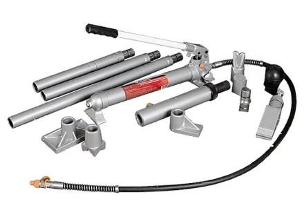 Растяжка гидравлическая 4 т набор из 12 предметов 7 сменных насадок в металлическом кейсе MATRIX 513145 купить в Урае