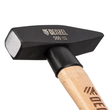 Молоток слесарный, 500 г Denzel, кованый квадратный боек, буковая рукоятка, 10429 купить в Урае