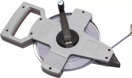 Мерная лента ЗУБР &quot;МАСТЕР&quot; геодезийная, стальное полотно с защитным покрытием, 100мх10мм 34181-100 купить в Урае