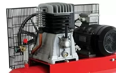 Компрессор масляный поршневой ременной В 6800B/100 CT5 Fubag купить в Урае