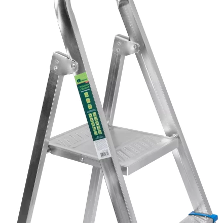 Стремянка, 8 ступеней Сибртех 97840, стальная, оцинкованная купить в Урае