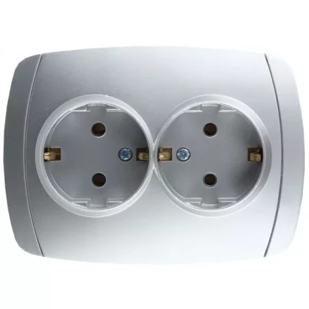 Розетка СВЕТОЗАР &quot;АКЦЕНТ&quot; двойная в сборе, с заземлением, цвет серебристый металлик, 16А/~250В SV-54207-SM купить в Урае