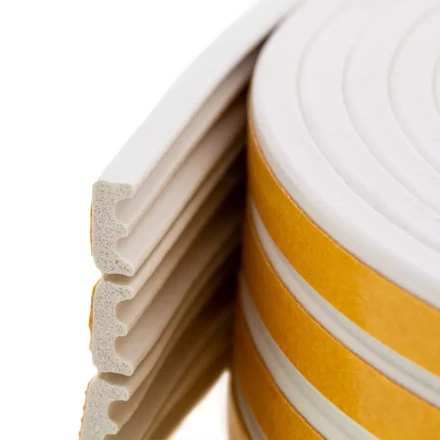 Уплотнитель резиновый, 12 м, профиль &quot;E&quot;, белый Сибртех 88911 купить в Урае