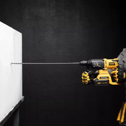 Бур по бетону Denzel, 10 x 600 мм, двойная спираль, три пылеотводящие кромки, 705022 купить в Урае