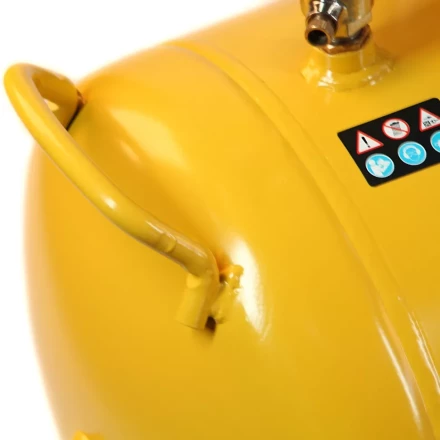 Компрессор воздушный, ременный привод BCI5500-T/270, 5.5 кВт, 270 литров, 850 л/мин Denzel 58129 купить в Урае