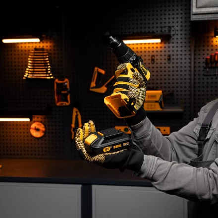 Батарея аккумуляторная Denzel IB-18-2.0, Li-Ion, 18 В, 2.0 А/ч 28433 купить в Урае