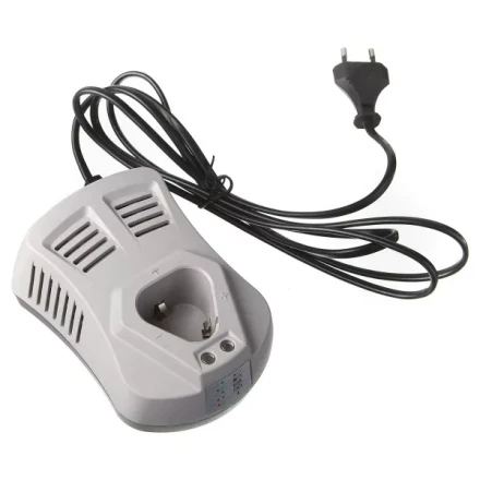 Зарядное устройство ЗУБР 12V 2A V000-006-063 купить в Урае