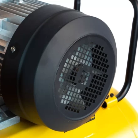 Компрессор воздушный, ременный привод BCI5500-T/200, 5.5 кВт, 200 литров, 850 л/мин Denzel 58128 купить в Урае