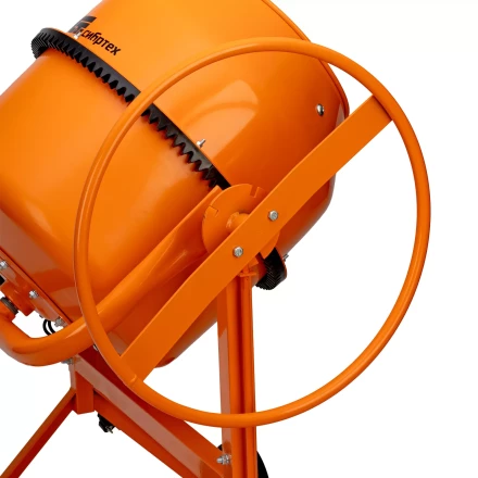 Бетоносмеситель Сибртех БСЕ-120П 95506, 120 л, 500 Вт, полиамидный венец купить в Урае